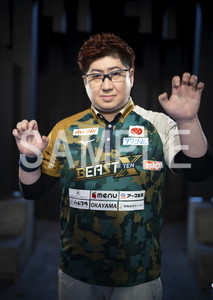 Mリーグ24-25__鈴木大介　チームポーズ