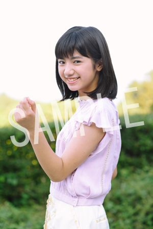 www.yukikax.com( 石井 薫子__私服衣装025